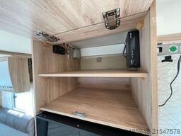 EURAMOBIL 675 SB PROFILA RS | Hubbett, Französisches Bett