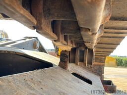 Hitachi ZX225USLC-6