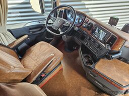 Scania R590 V8 6X4 / 2 TANKS / NL TRUCK! 80T