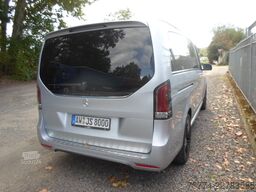 MERCEDES-BENZ 300 V/  4MATIC lang EXCLUSIVE/AMG Optik