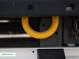 SCHMITZ CARGOBULL SKO FP 60 ThermoKing SLXi 300