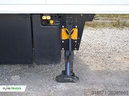 SCHMITZ CARGOBULL SKO DDeck FP45 TK SLXi 300 LA h2.7m