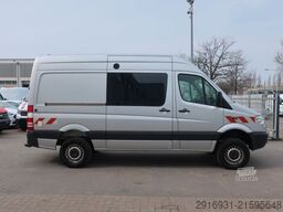 MERCEDES-BENZ Nr.300 Sprinter 316 CDI 4X4 rre / SHZ