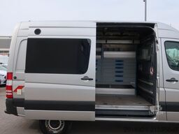 MERCEDES-BENZ Nr.300 Sprinter 316 CDI 4X4 rre / SHZ