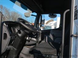 MERCEDES-BENZ Nr.288 Atego 3 4x2 1224L 1.Hand / Ladeboardwand