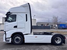 IVECO S Way 500 Retarder ALU Doppel Tank Standklima