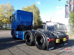 Scania R 660 - 6x4 - V8 - FULL AIR - LEATHER - LIFT AXLE