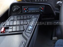 Iveco Crossway 10.8m Pop / Double middle door / Lift ...