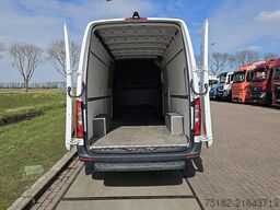 VOLKSWAGEN TRANSPORTER 2.0 TDI TDI 110 L2H1