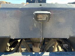 Mercedes-Benz Actros 2646 MP3 ACTROS 2646 V6 6x2 / 3 PEDALS /...
