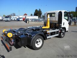 Isuzu M30 - SCARRABILE PALFINGER