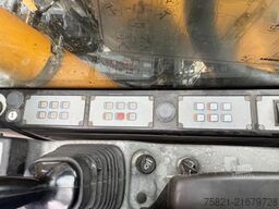 Liebherr A918 Compact