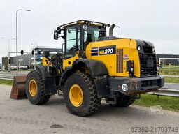 Komatsu WA270-8E0