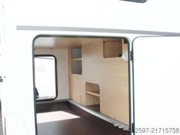 SUNLIGHT Adventure T 67 SAT/TV,Navi,RFK,Markise