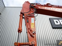Hitachi ZX300LC-7