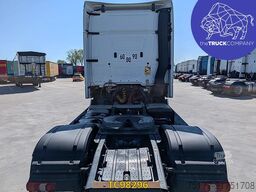 Mercedes-Benz Actros 1845