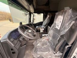MAN TGS 26.520 MAN TGS 26.520 LL 6x2 Hiab 228-6 Kran