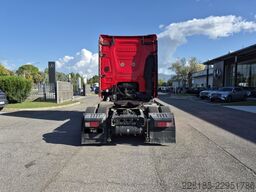FORD TRUCKS Tractor - F mAx 500