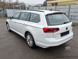 VW Passat Variant
