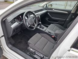 VW Passat Variant