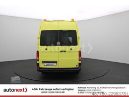 VW Crafter 35 Aut. *Rollstuhl-Rampe* 8-Sitze (5615)