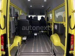 VW Crafter 35 Aut. *Rollstuhl-Rampe* 8-Sitze (5615)