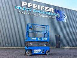 Genie GS1932 Electric, Working Height 7.8 m, 227kg Capac