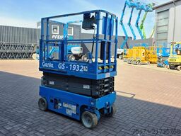 Genie GS1932 Electric, Working Height 7.8 m, 227kg Capac