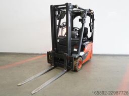 Viličar Linde E 15 EVO 386-02