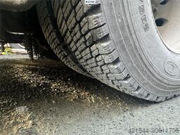 Scania R590 6x2 Tractor Unit with Walking Floor Hydraulic