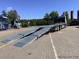 VOLVO Maschinentransporter mit Rampen, Arbeitsbühnen