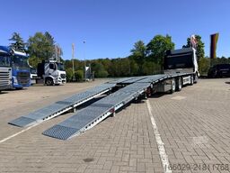 VOLVO Maschinentransporter mit Rampen, Arbeitsbühne