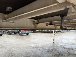 Krone Plattform 7,45m mit Steckrungen mittig