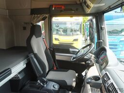 MAN TGS 35.420 8×2 / Chassis 6.4 m
