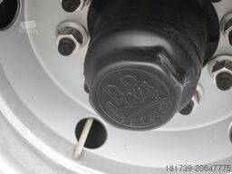 MAN TGX 18.470 / 2022 / Curtainsider 19 EPAL