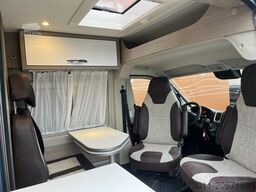 PÖSSL Roadcamp R Citroen 140PS inkl. Markise u. Radio