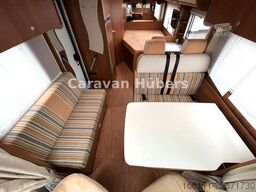 CARADO T 348 - Hub/Festbett - Klima - Garage -
