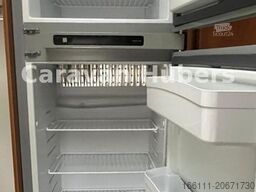 CARADO T 348 - Hub/Festbett - Klima - Garage -