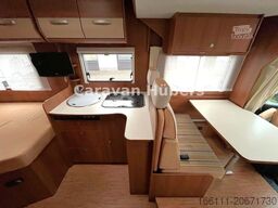 CARADO T 348 - Hub/Festbett - Klima - Garage -