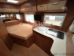 CARADO T 348 - Hub/Festbett - Klima - Garage -