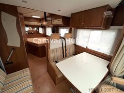 CARADO T 348 - Hub/Festbett - Klima - Garage -
