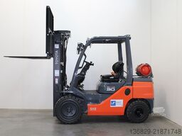 Toyota 02-8FGF30