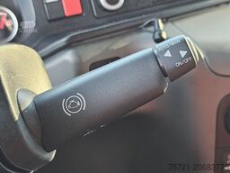 M.A.N. 12.220 TGL SLAAPCABINE