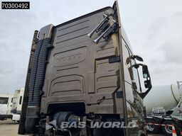 Volvo FH 540 FH 8X4 Chassis Lift+Steering Axle Automa...