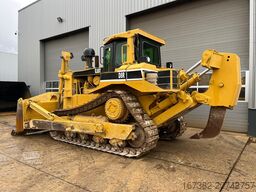 Caterpillar D8R - Single shank ripper