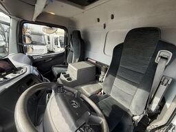 MERCEDES-BENZ ATEGO 818 L Koffer 7,30 m LBW 1 T*Seitentür