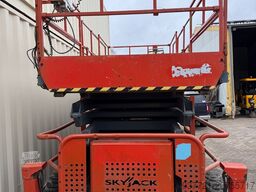 SkyJack SJ 9250
