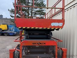 SkyJack SJ 9250