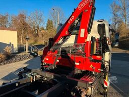 FUSO Canter 7C18 4x4 Kipper KRAN 11m Greifer AHK