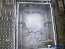L.A.G. Food tank inox 32m3 / 3 comp + pump + steam hea...